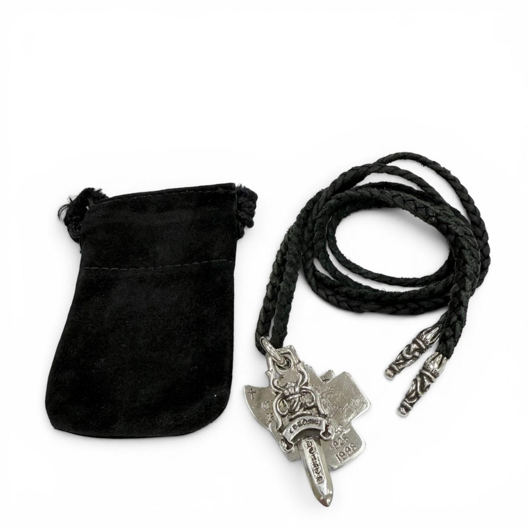Great CHROME HEARTS Necklace Mid-cycle model Three Trinkets Leatherblade Scroll