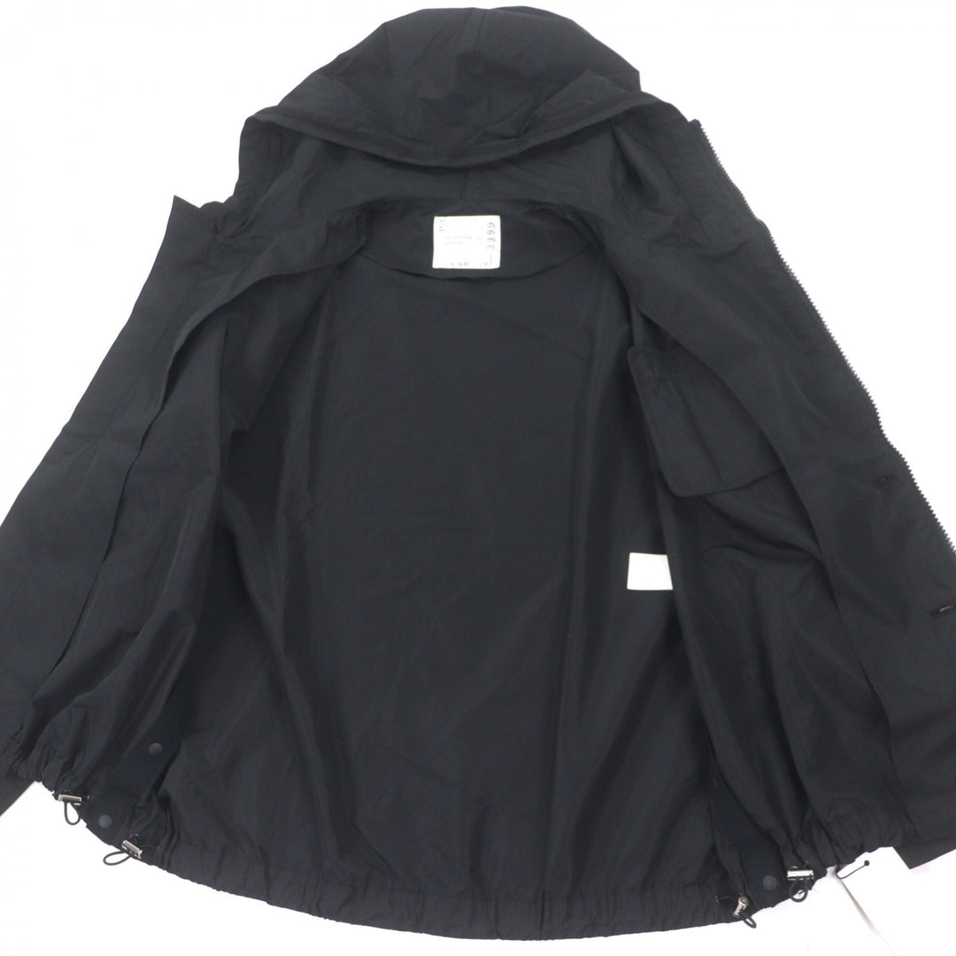 Pristine Sacai mountain hoodie Taffeta Blouson black polyester mens 1 24-03399M