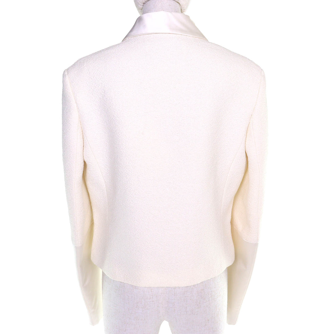 Excellent FERRAGAMO Logo Button Satin Switch Wool Tweed Jacket white 40 0763654