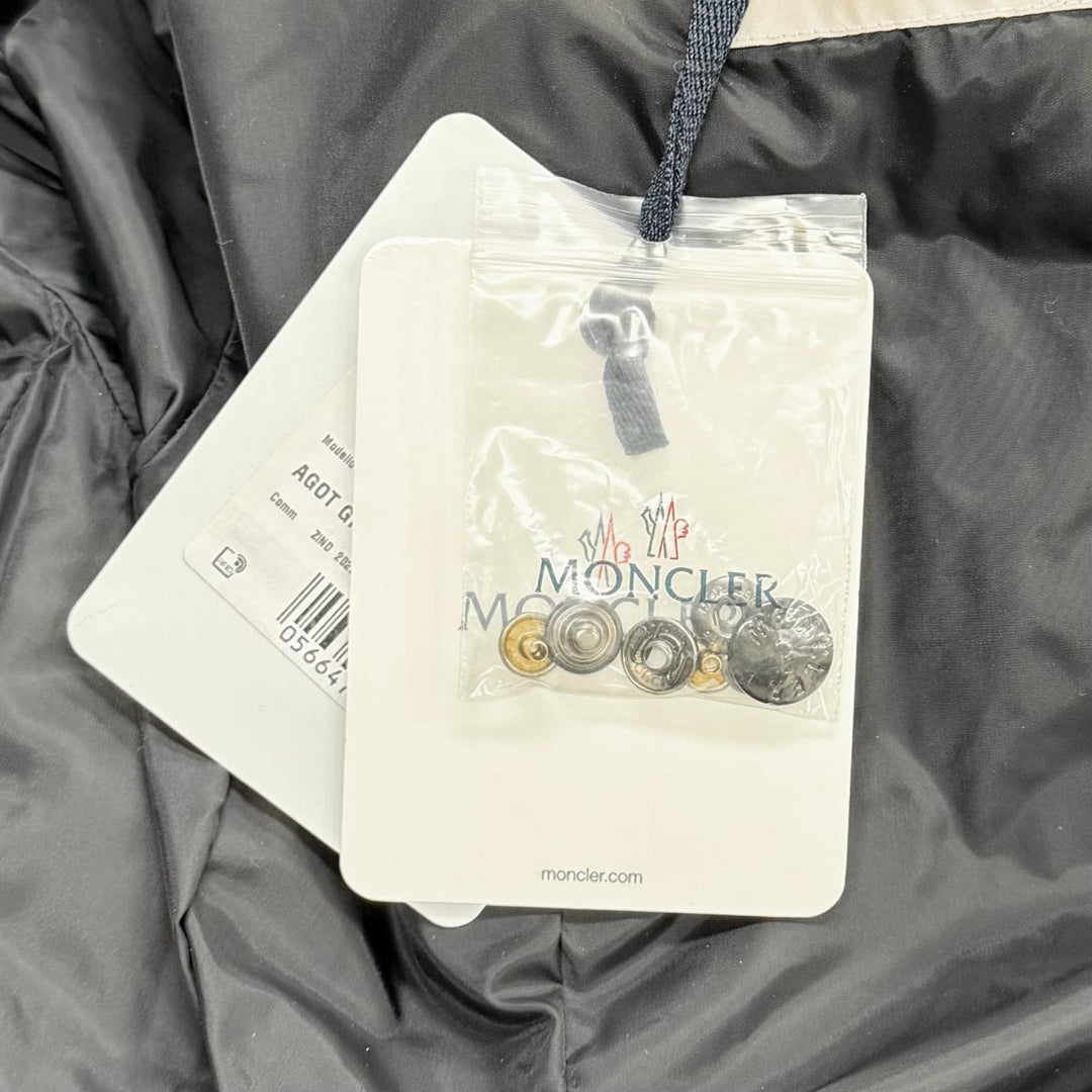 Great MONCLER down coat AGOT black Nylon Women 00 F20931D50700