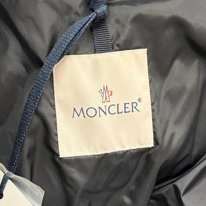 Great MONCLER down coat AGOT black Nylon Women 00 F20931D50700