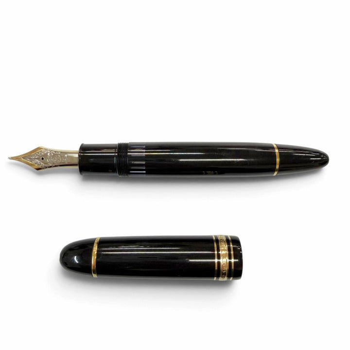 Very Good MONTBLANC fountain pen Meisterstück 149 white star black 14K mens