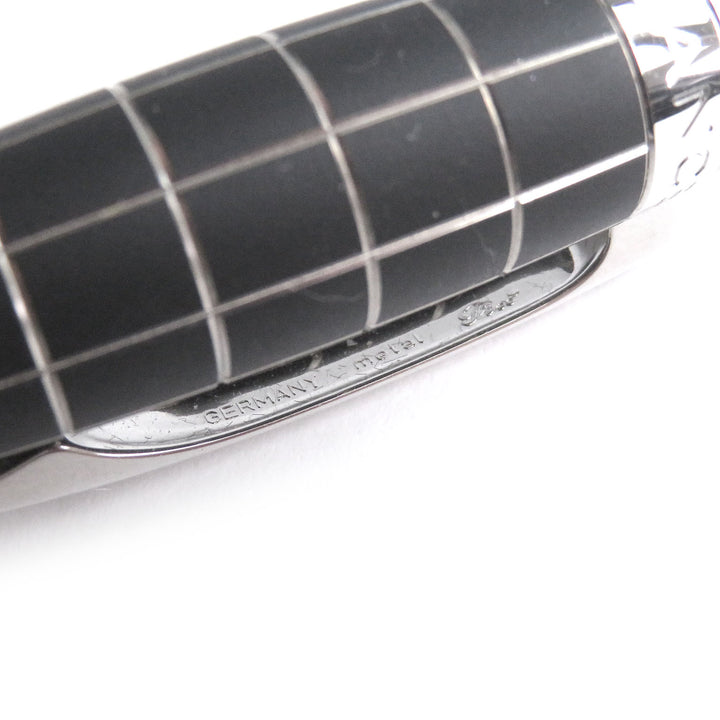 Excellent MONTBLANC fountain pen Starwalker Metal Rubber Windowpane