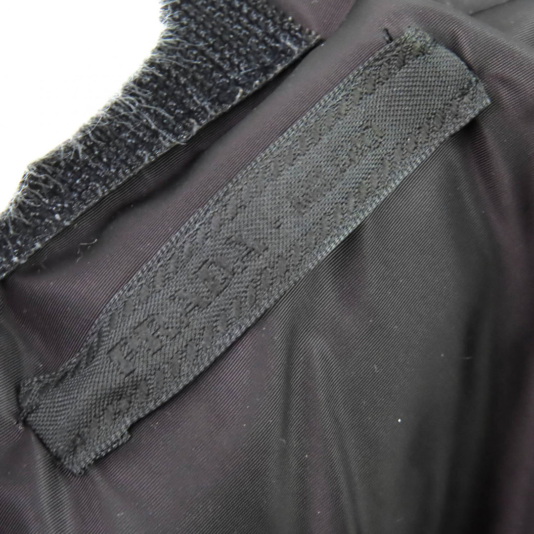 Excellent PRADA Scarf Triangle logo hooded RE-NYLON down jacket Red 2FS028