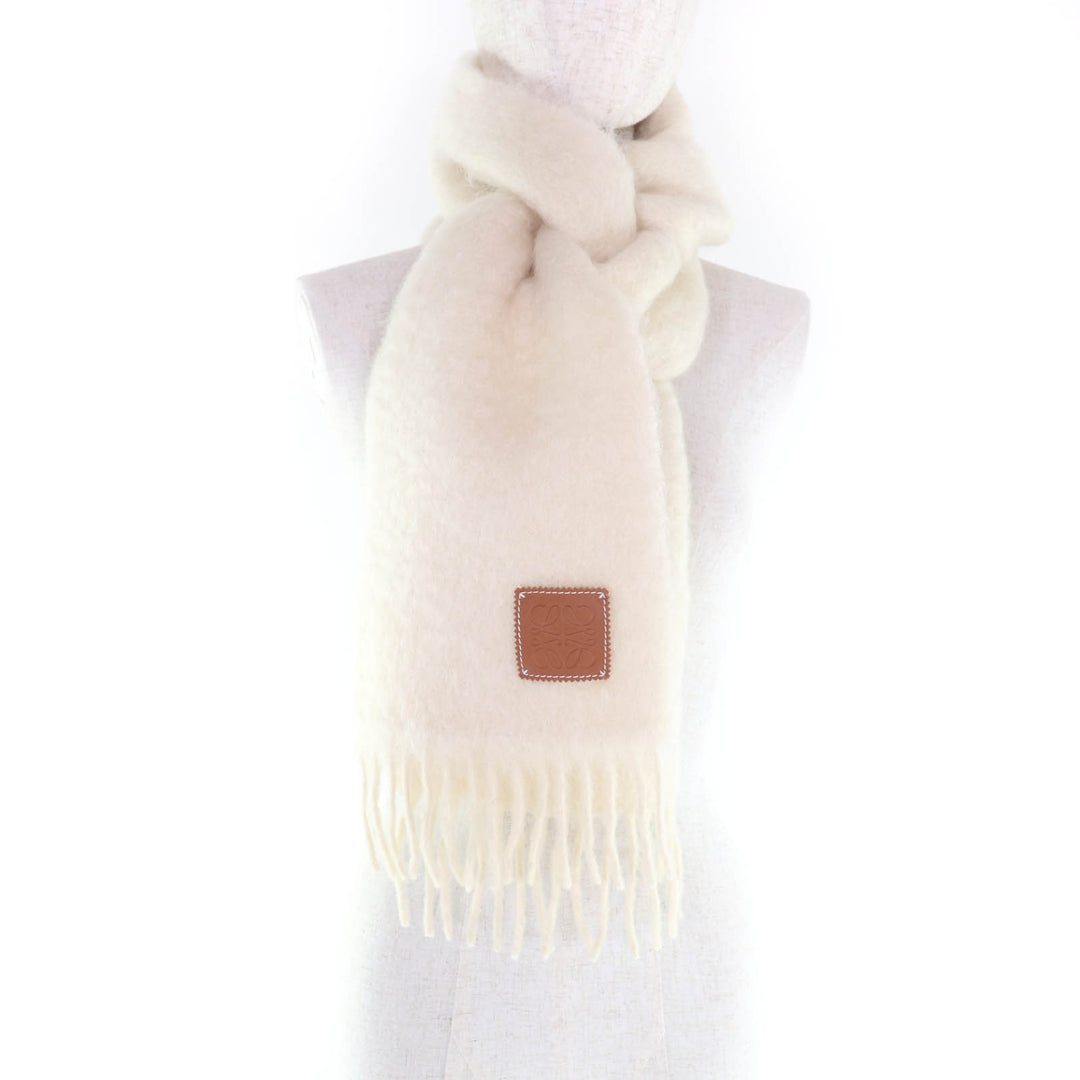 Great LOEWE Scarf Leather Anagram patch with fringe Ivory mohair A-28003861