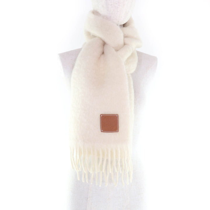 Great LOEWE Scarf Leather Anagram patch with fringe Ivory mohair A-28003861