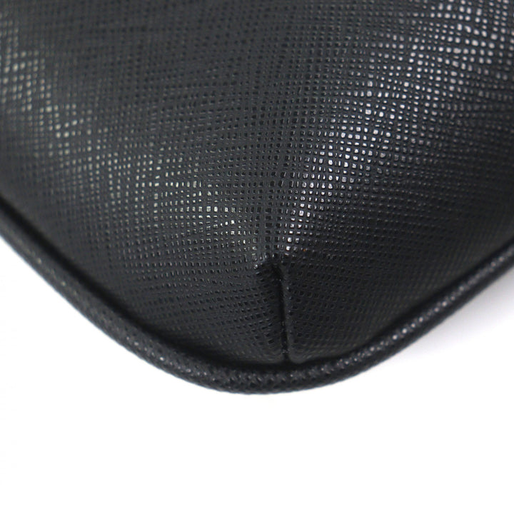 Pristine EMPORIO ARMANI Shoulder Bag Eagle logo black leather mens