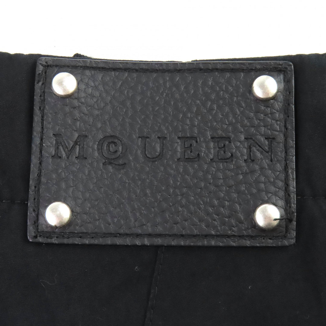 Great Alexander McQueen cargo pants Logo Leather Patch Wide Leg black 46 801284