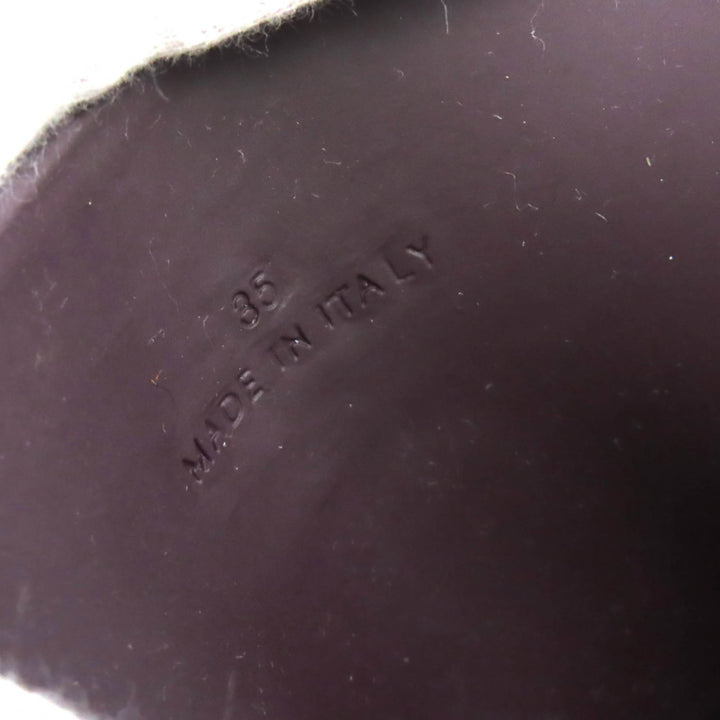 Pristine BURBERRY Barbie Can Logo Patch Square Toe Rubber Mule Sandals Women 35