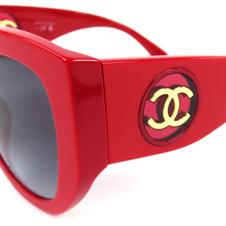 Excellent CHANEL Butterfly Shape Sunglasses COCO Mark Red Women 5550-A