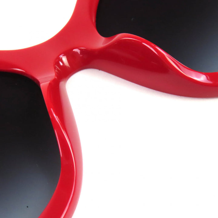 Excellent CHANEL Butterfly Shape Sunglasses COCO Mark Red Women 5550-A