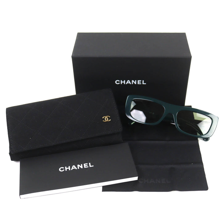 Excellent CHANEL sunglasses Rectangle Shape Sunglasses logo green 5559-A