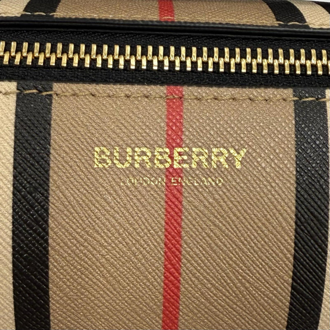 Pristine BURBERRY Nova Check Pattern 2-way Leather Barrel Bag 8030456