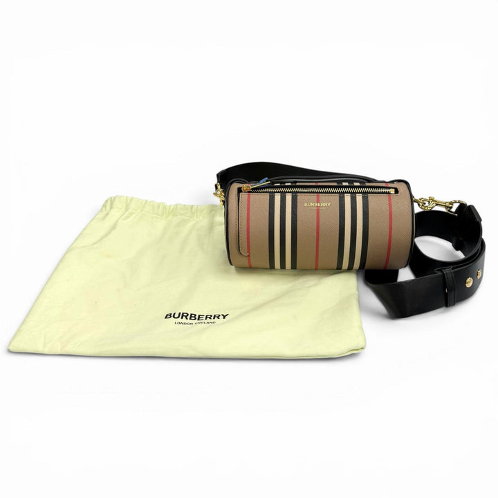 Pristine BURBERRY Nova Check Pattern 2-way Leather Barrel Bag 8030456