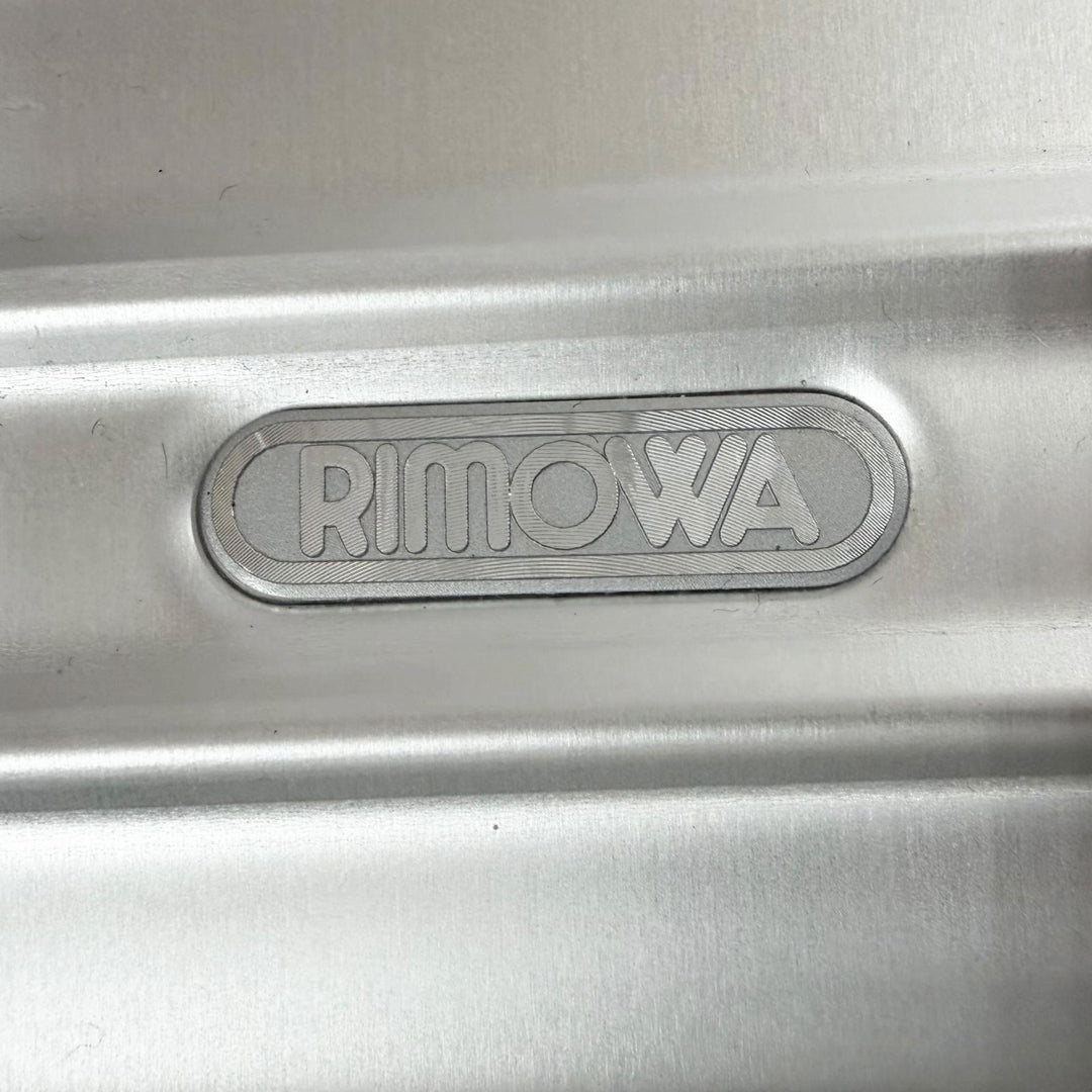 Great RIMOWA Carry Bag Topaz Pilot Equipped with TSA lock, 4 wheels