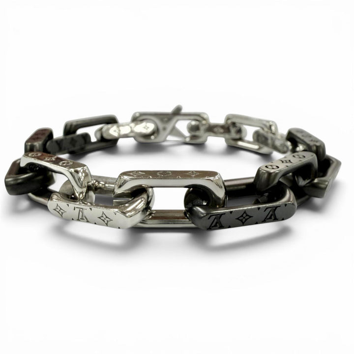 Great LOUIS VUITTON bracelet Monogram Chain Bracelet Silver mens M00687
