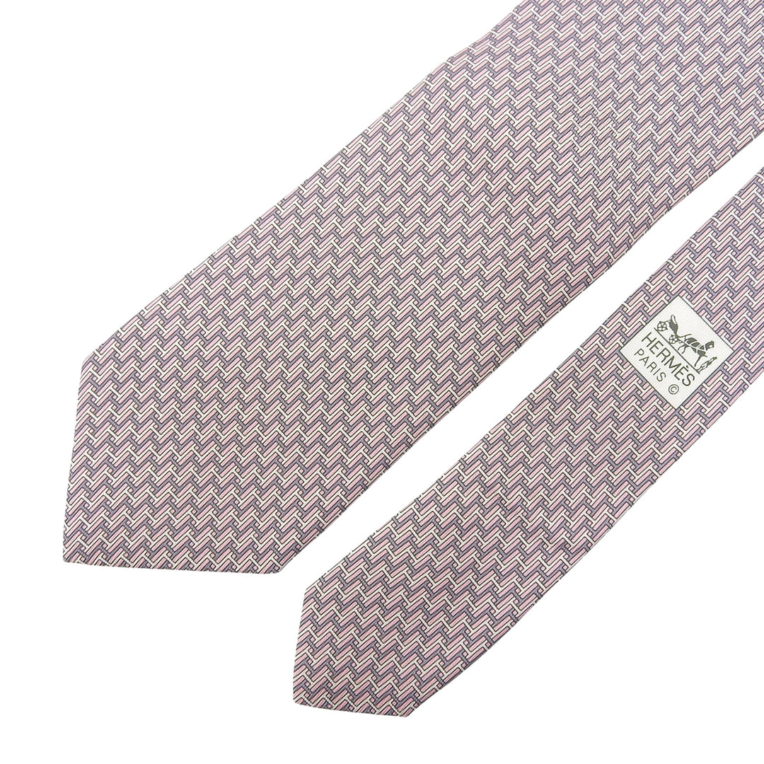 Pristine HERMES tie pink silk mens 605680
