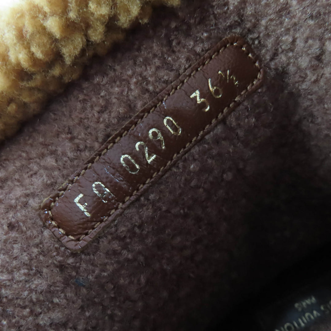 Excellent LOUIS VUITTON Ankle boots LV logo shearling boots Brown Mouton 36.5