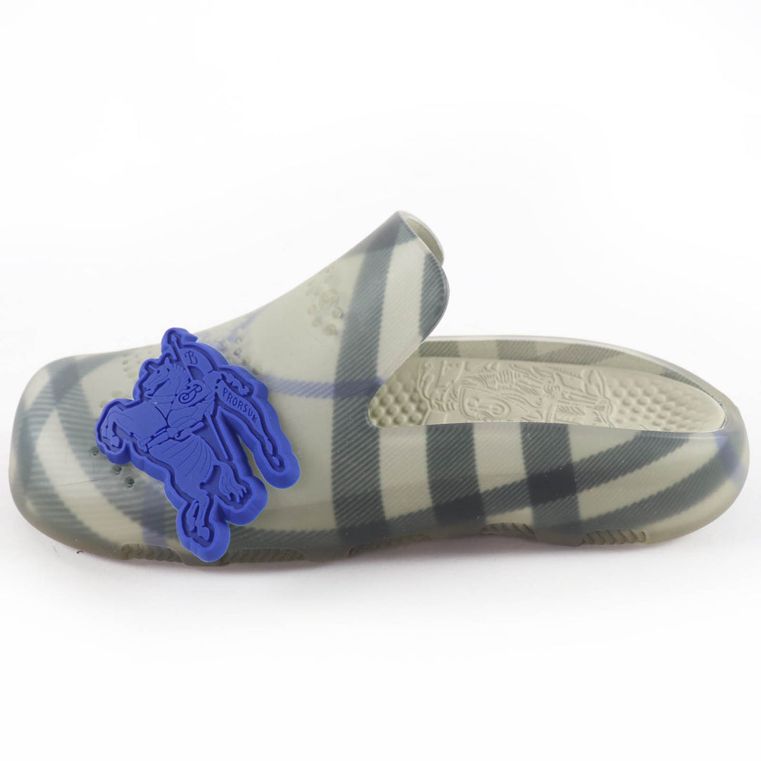 Pristine BURBERRY Sandals Check Pattern Flat Rubber with Logo Charm gray 35