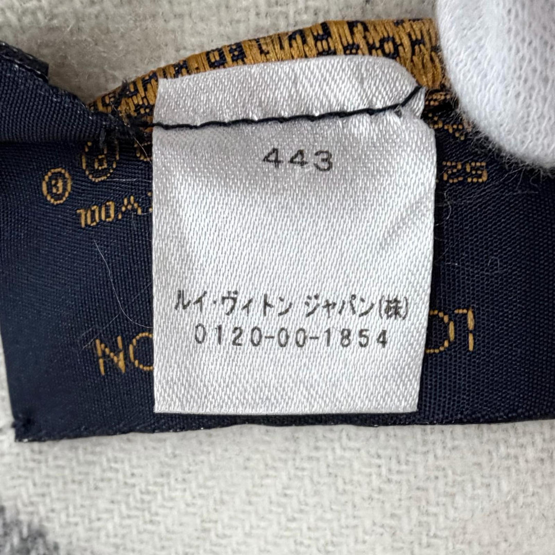 Excellent LOUIS VUITTON Scarf Echarpe Monogram Capital gray Women M73455