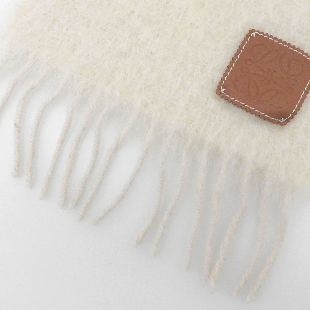 Excellent LOEWE Scarf Anagram leather patch with fringe white mohair Women