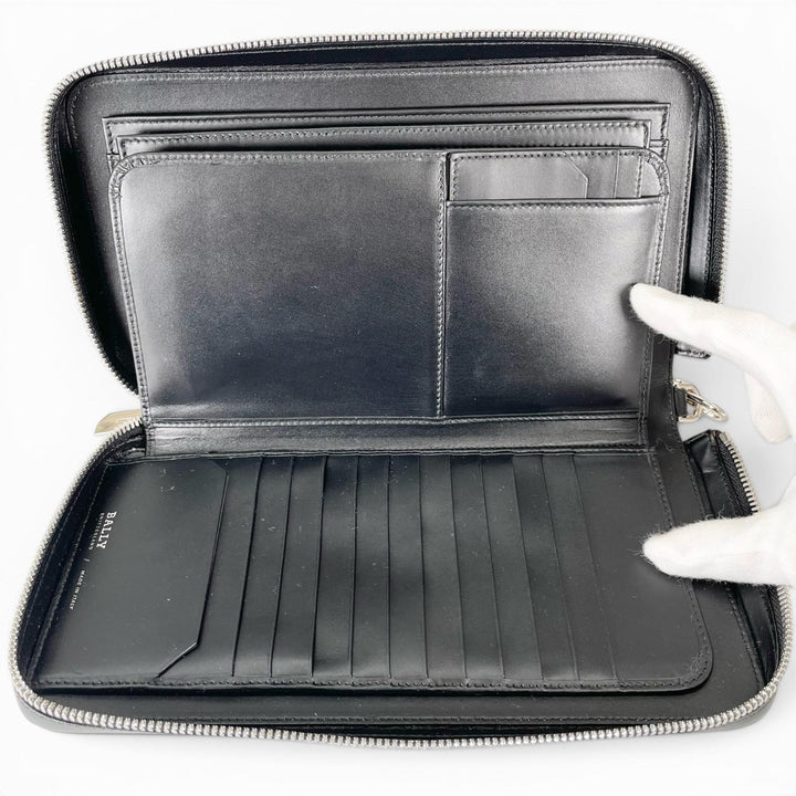 Pristine BALLY Purse NYONS Zip Around Organizer black Calf leather mens