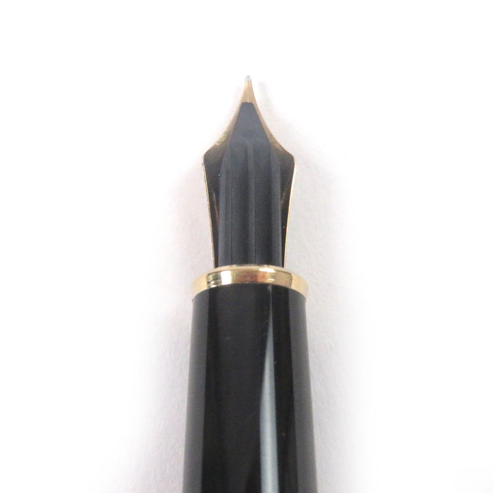 Great MONTBLANC fountain pen Meisterstück Classic black 14K mens