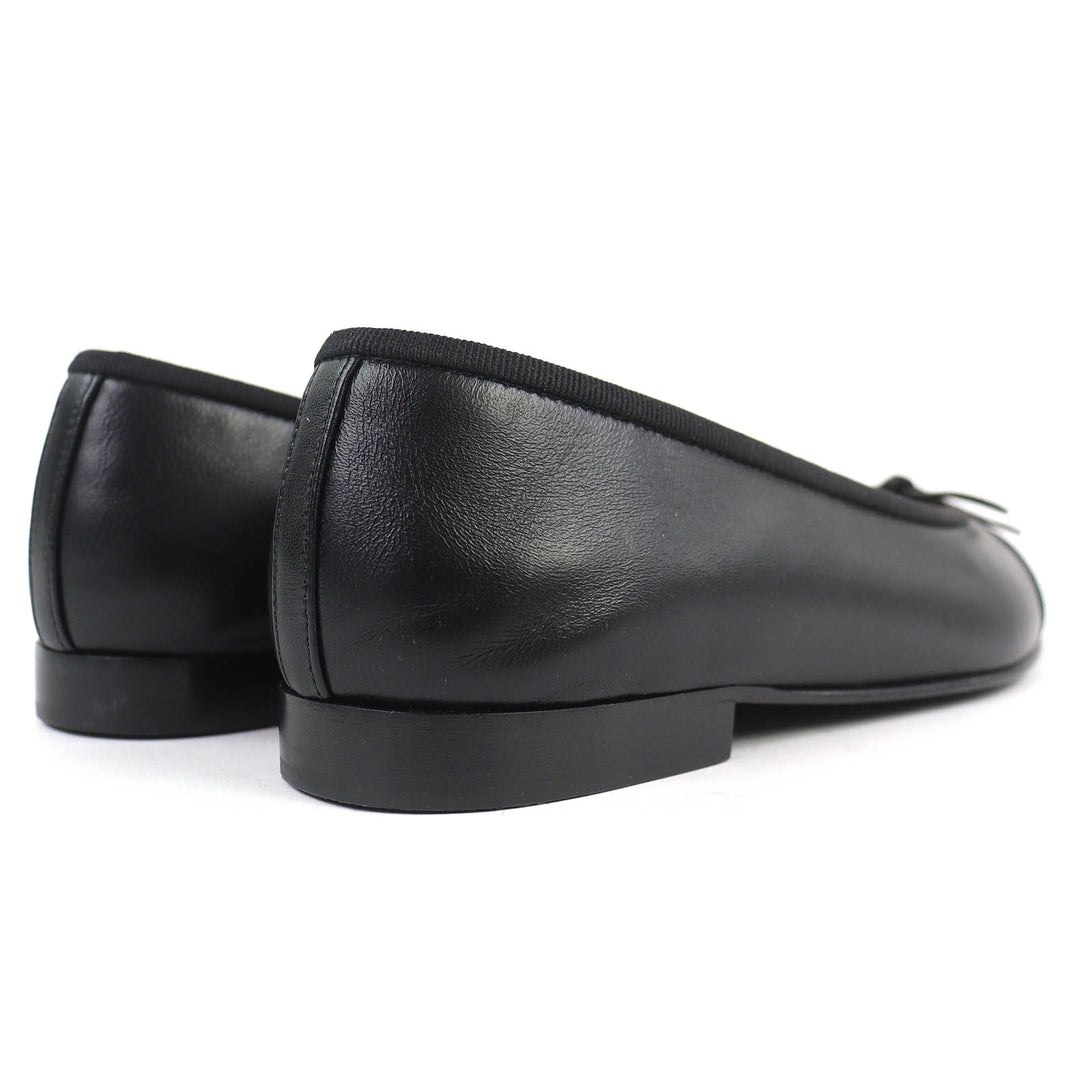 Pristine CHANEL pumps ballerina COCO Mark Ribbon Patent Leather Flats 36 G02819