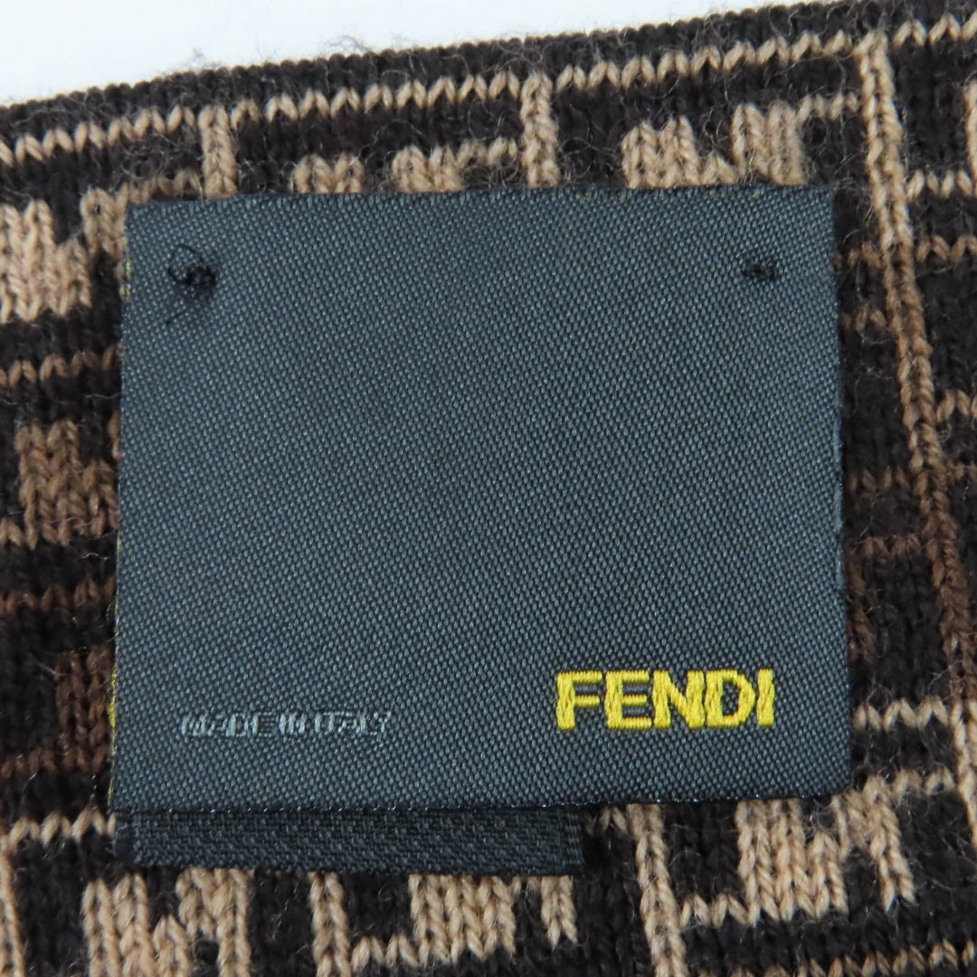 Great FENDI Scarf FF Logo Micro Zucca Pattern Knit Brown wool Women