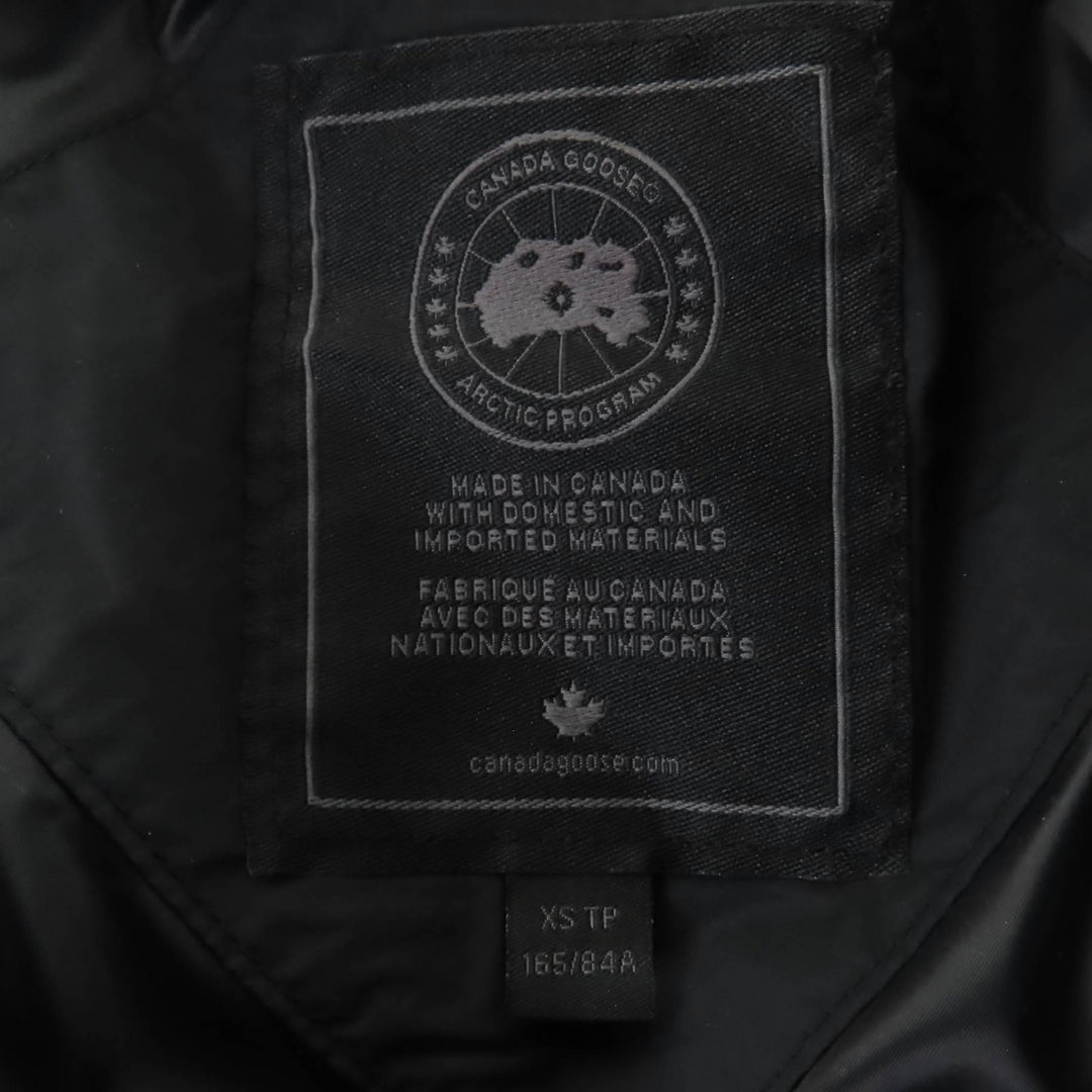 Pristine CANADA GOOSE down coat Byward Parka Logo patch and hood black XS 2610LB