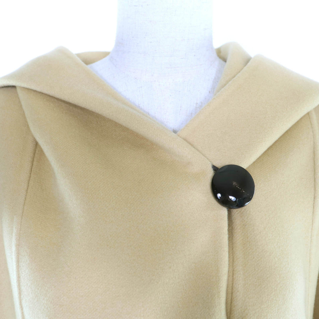 Excellent HERMES Jacket beige cashmere Women 38 5H0193DP
