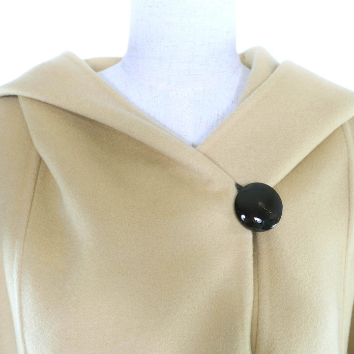 Excellent HERMES Jacket beige cashmere Women 38 5H0193DP