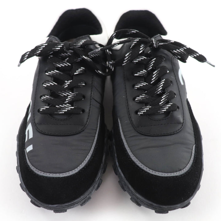 Pristine CHANEL Low cut sneakers Logo design black leather 36 G34086