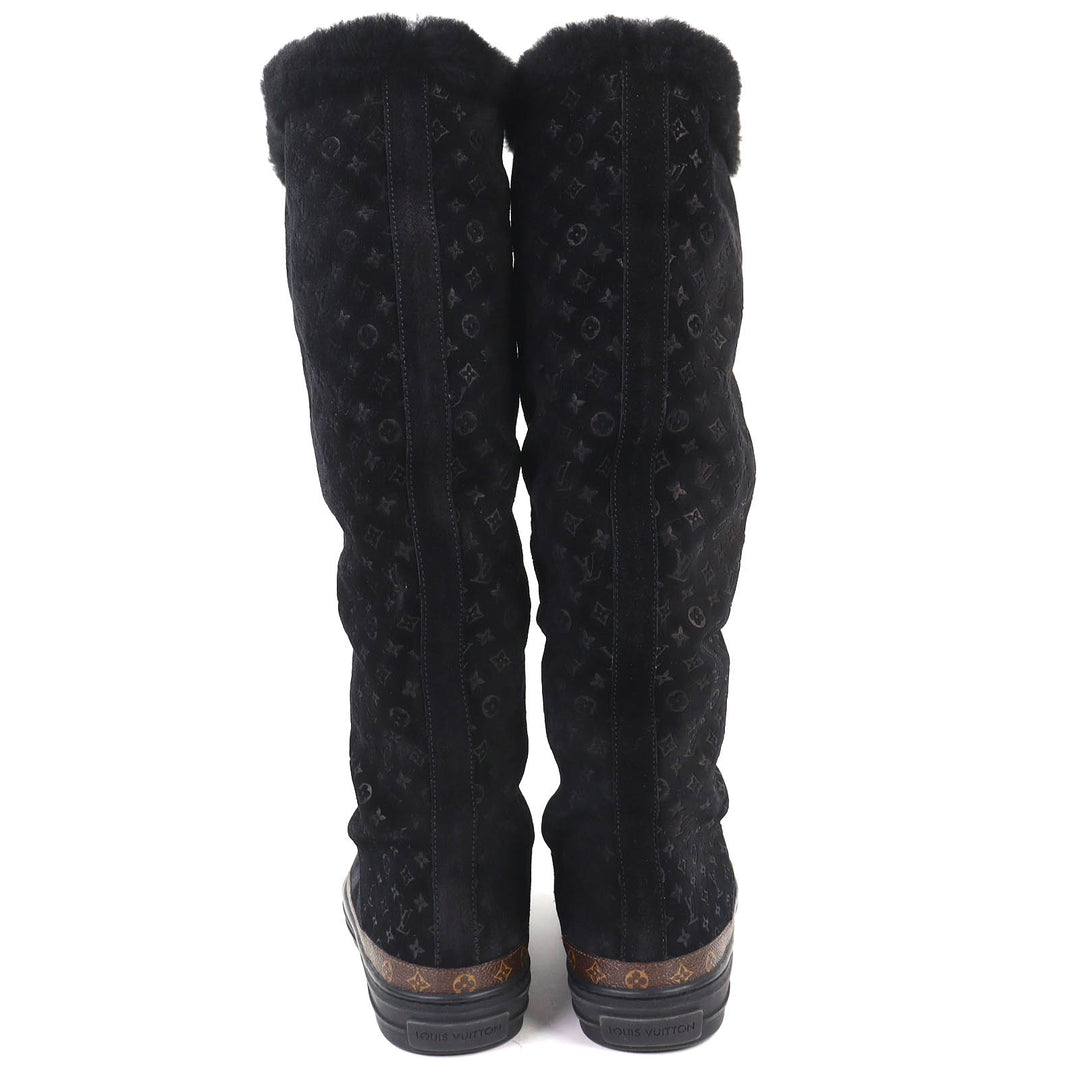 Great LOUIS VUITTON Knee-high boots Snowball Line Monogrammed shearling 38.5
