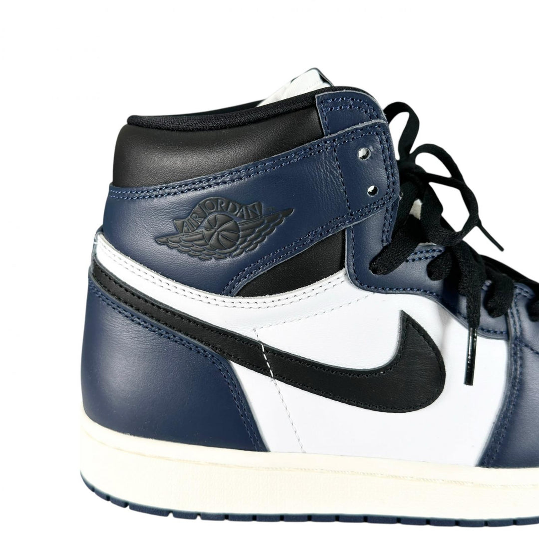 Pristine NIKE High cut sneakers Air Jordan 1 Retro High OG Air Jordan Navy mens