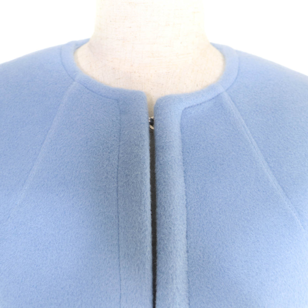 Excellent TAGLIATORE coat TESSA No color Light blue Angola 40