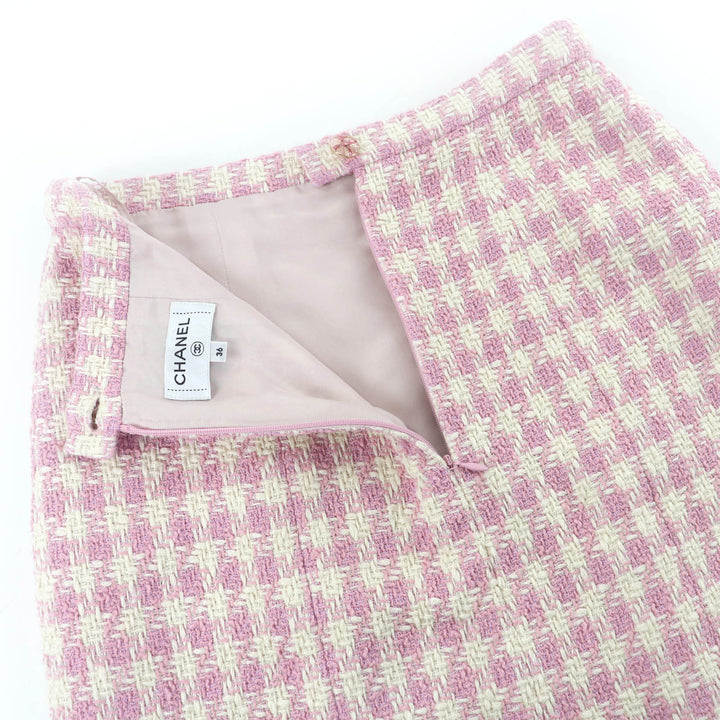 Excellent CHANEL Tweed skirt COCO Button Houndstooth pink Women 36 P74859V66438