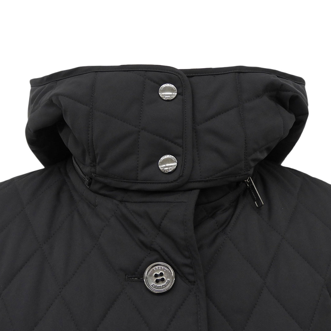Great Burberrys coat Logo buttons, stand collar, Nova check pattern, quilted.