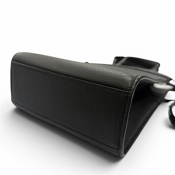 Excellent FENDI Shoulder Bag black leather Women 7VA584