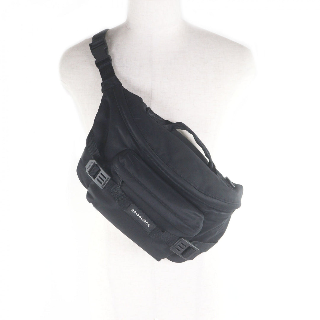 Excellent BALENCIAGA Sling bag Kingdom Belt Pack Large black