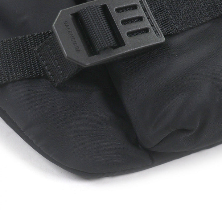 Excellent BALENCIAGA Sling bag Kingdom Belt Pack Large black