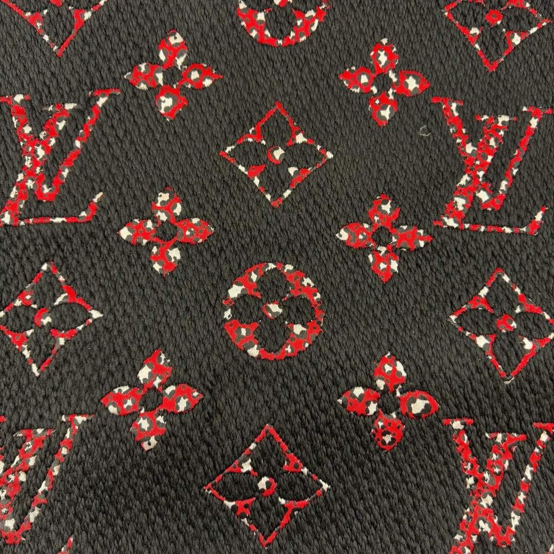 Great LOUIS VUITTON Scarf Escharp Giant Monogram Jungle black wool Women M76345