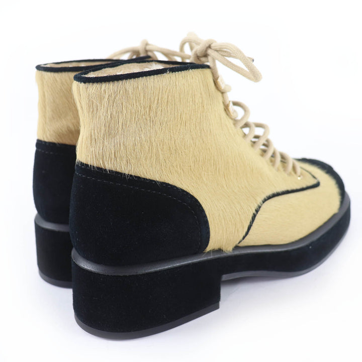 Excellent CHANEL short boots COCO Mark Harako suede leather beige 36 G39505