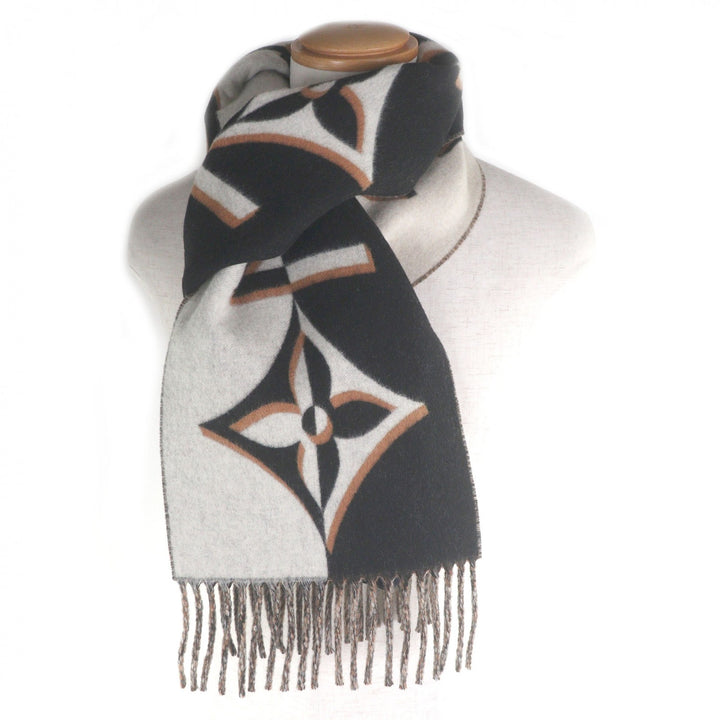 Excellent LOUIS VUITTON Scarf Duo Infinity fringe Noir wool mens M90806
