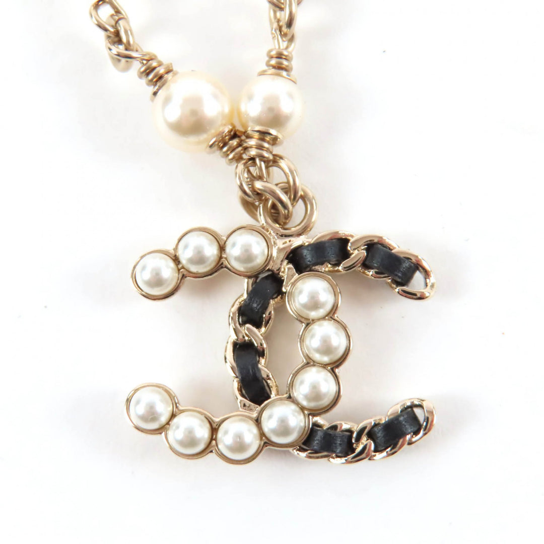 Excellent CHANEL Necklace COCO Mark Faux Pearl Leather gold Women B25K