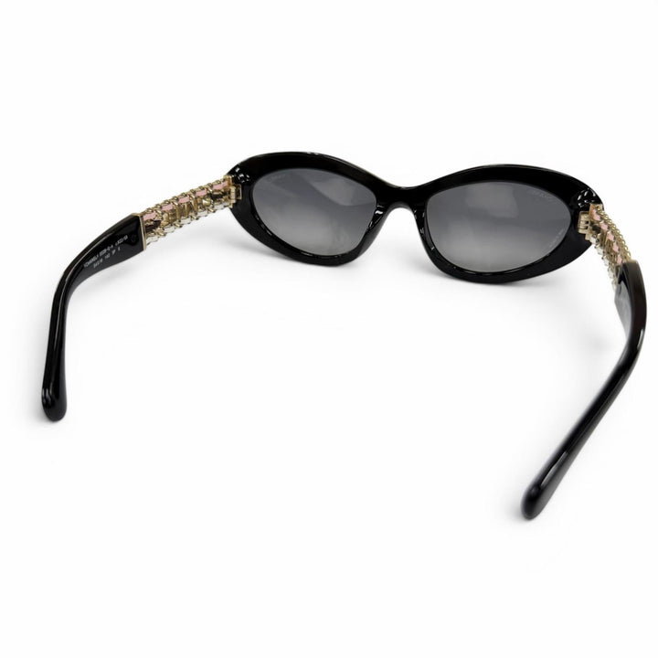 Excellent CHANEL sunglasses Cat Eye Side Logo black Women