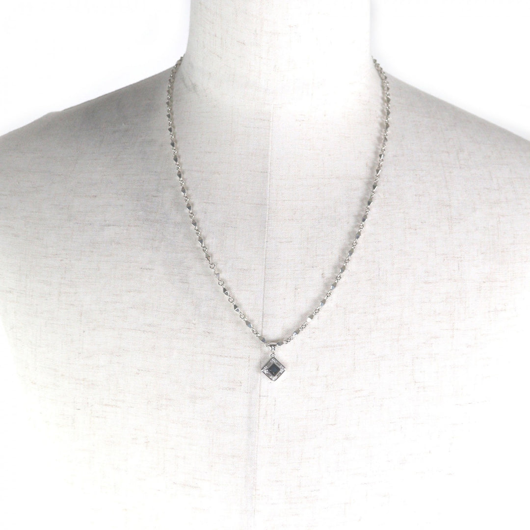Great Justin Davis ENCHANTED GEM Necklace/CURIO Chain