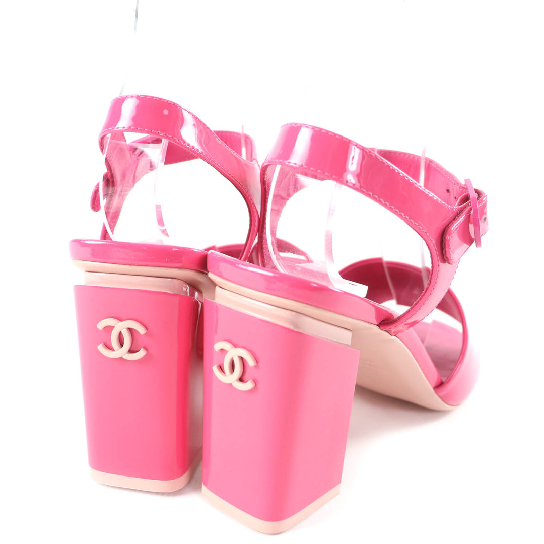 Pristine CHANEL Sandals pink Patent leather Women 37.5 G38684