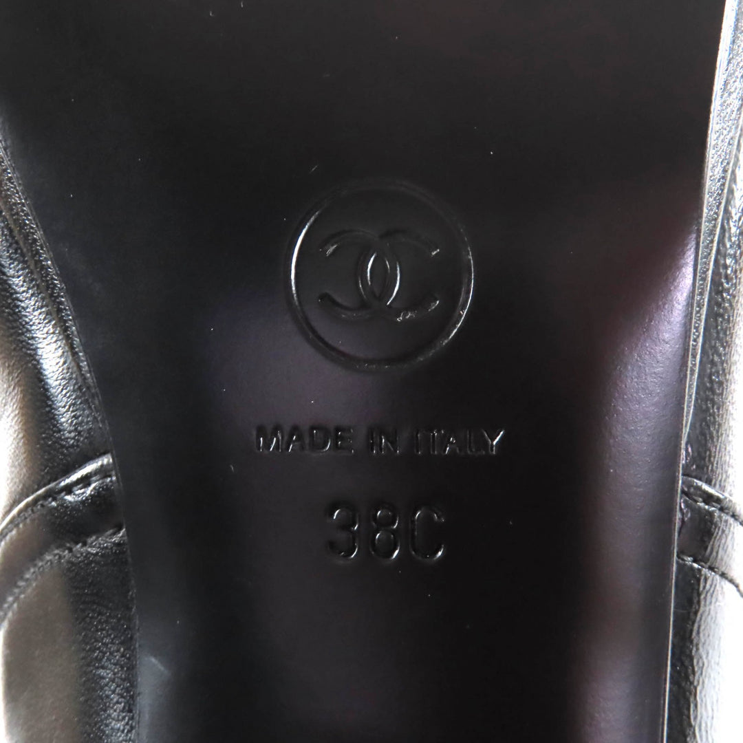 Pristine CHANEL Knee-high boots beige Suede leather Women 38 25A G46591