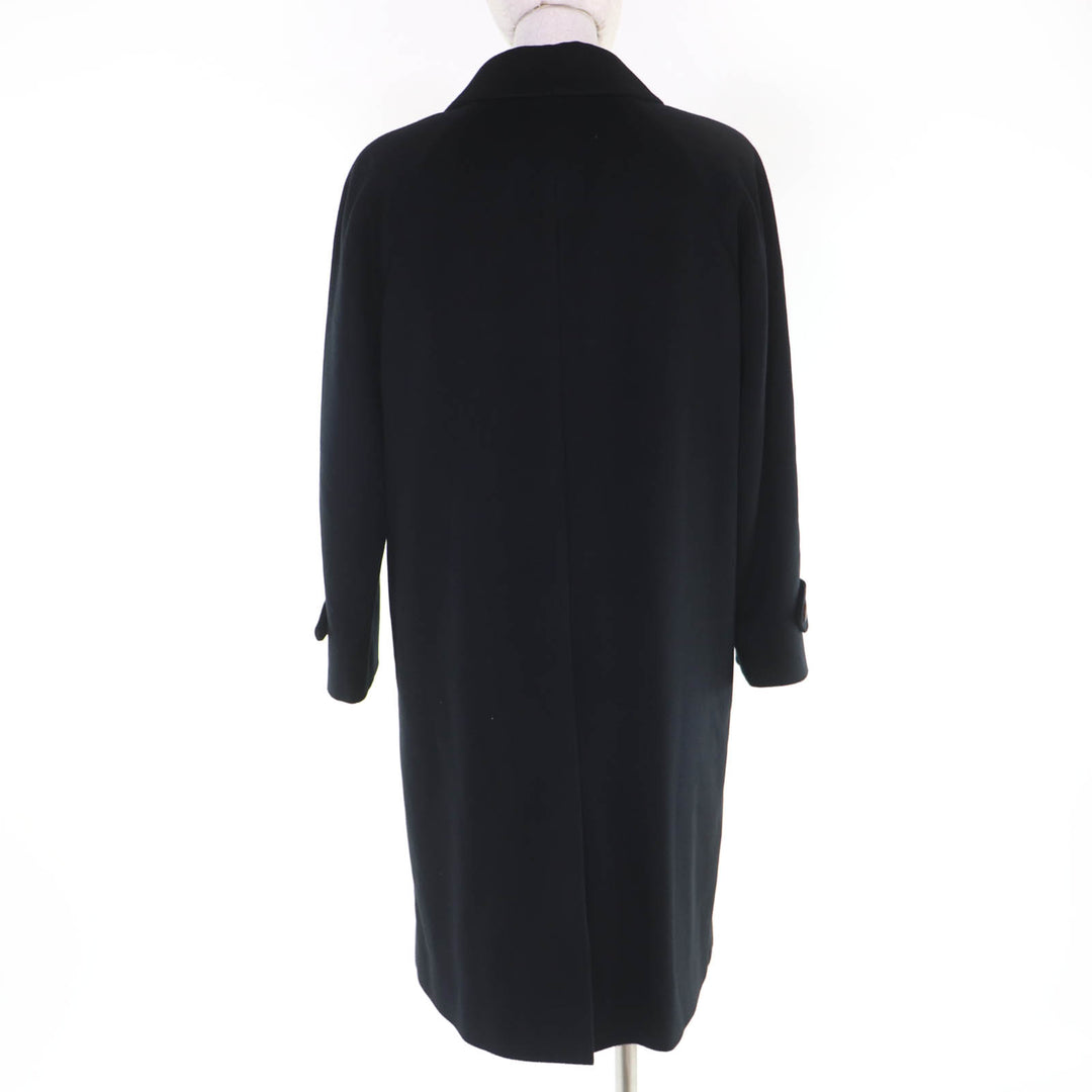 Excellent Burberrys coat Made with Italian fabric,hidden placket 36